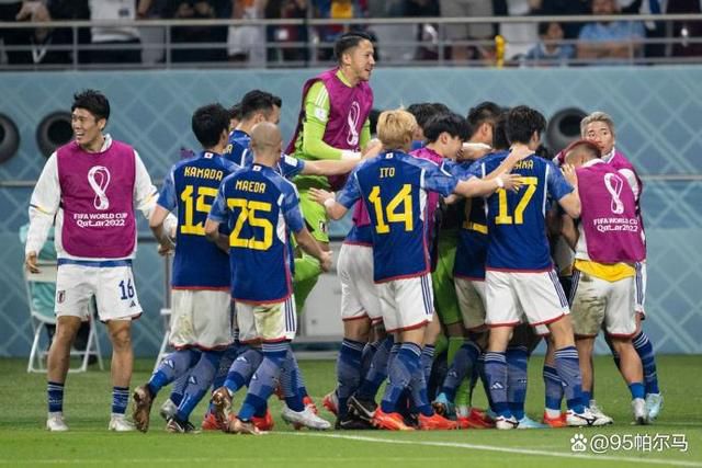 德国杯-多特0-2斯图加特止步16强 吉拉西破门德国杯第三轮，多特客场挑战斯图加特。